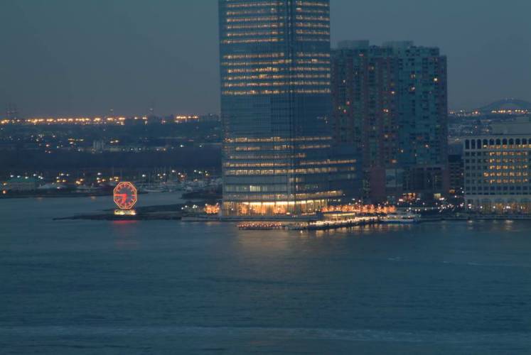 NYC_2006-12-04 06-45-11